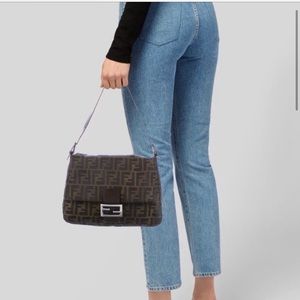 FENDI Mama Forever Baguette